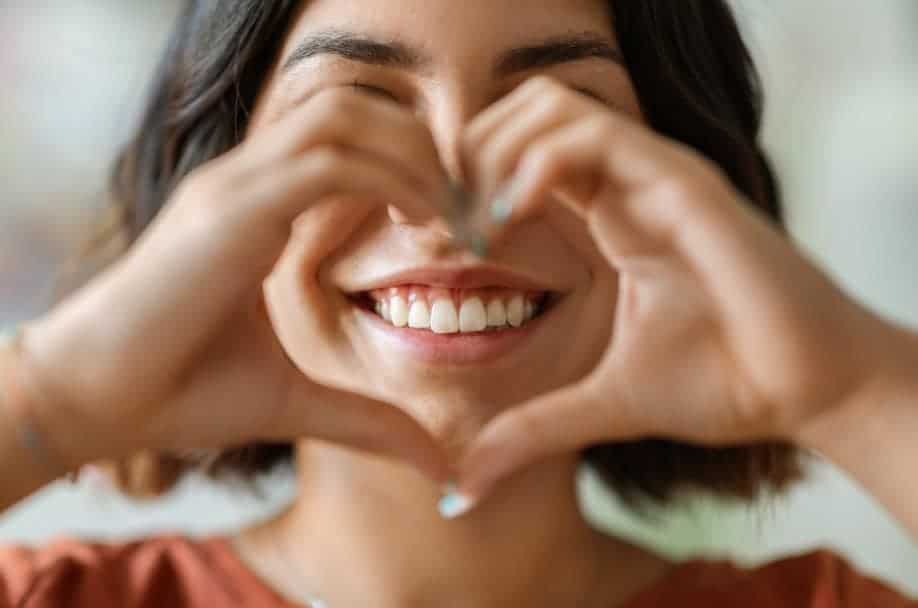 Simple Tips to Build a Consistent Flossing Routine Purley
